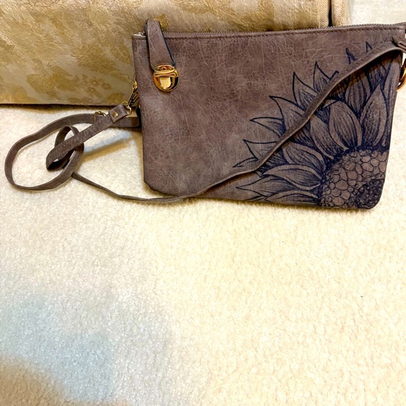 N’Gil Crossbody & Wristlet Brown Sunflower Handbag Spotless Tons of Storage - Picture 7 of 15